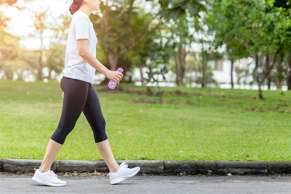 How many steps should I walk per day to lose weight?