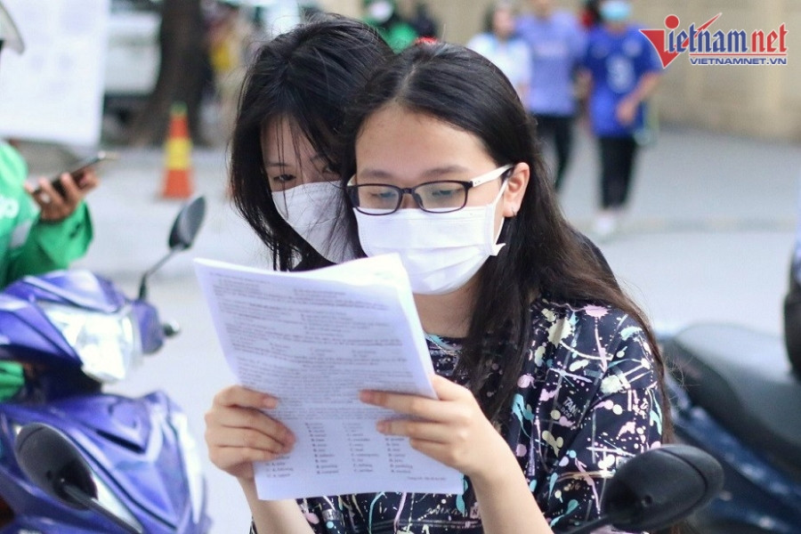 Đề thi lớp 10 chuyên Sinh trường chuyên Khoa học Tự nhiên 2022