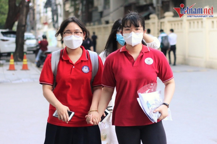 Đề thi lớp 10 chuyên Hóa trường chuyên Khoa học Tự nhiên 2022