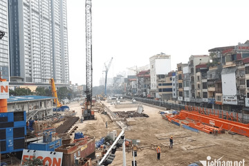 Hanoi, HCMC authorities blamed for delayed urban railway projects
