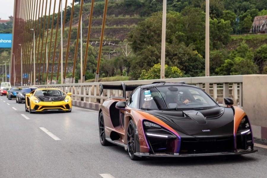 McLaren Senna cùng loạt siêu xe xuất hiện tại Hạ Long