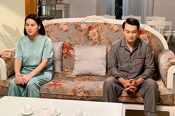 Trương Minh Quốc Thái phản bội Thân Thúy Hà, cặp kè gái trẻ trong phim mới