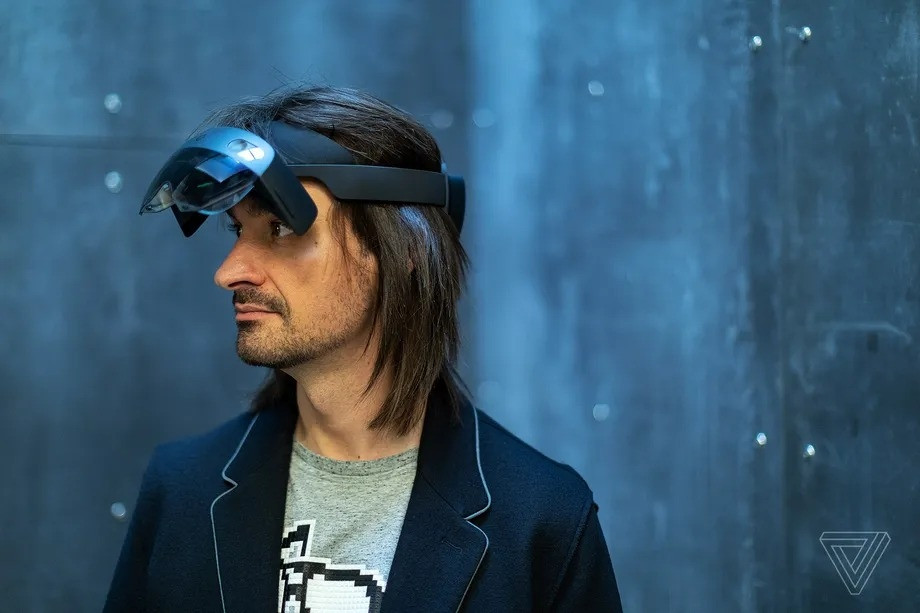 Microsoft HoloLens leader resigns after a series of sexual harassment allegations