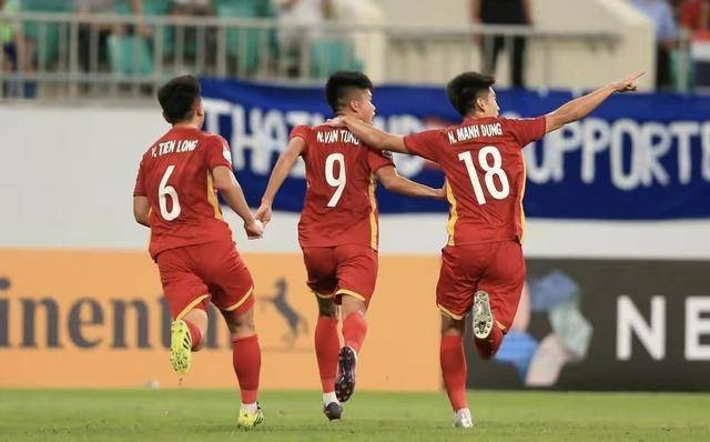 Báo Trung Quốc: U23 Việt Nam còn tiến nữa, tiếp tục viết sử U23 châu Á