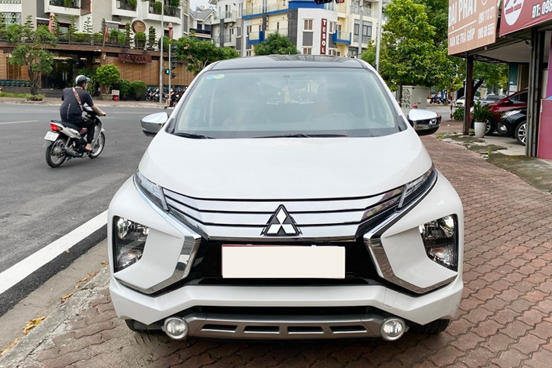 Giá xe hot 7 chỗ Mitsubishi Xpander đi 1 năm chỉ rớt 30 triệu