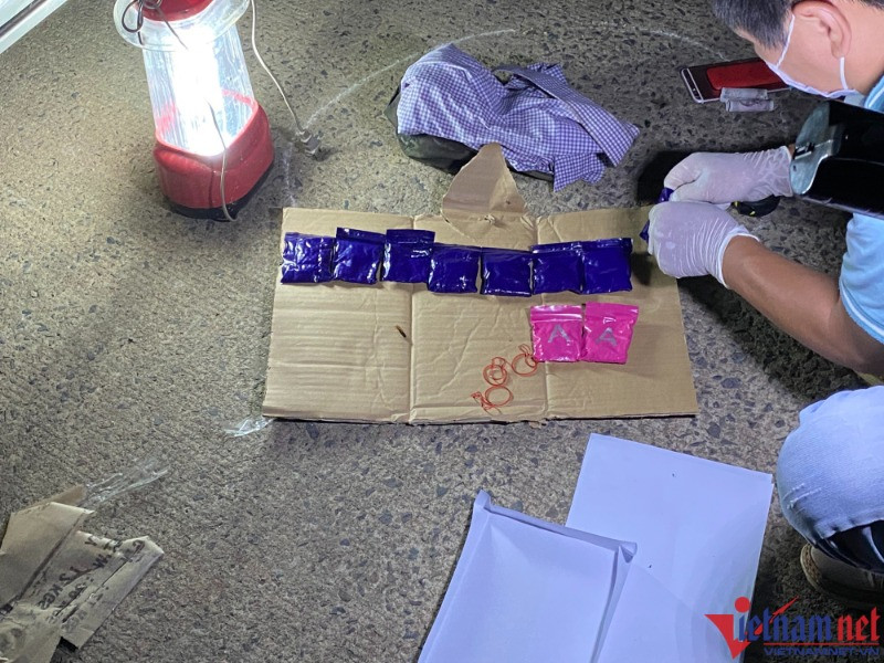 Các đối tượng khai nhận, vận chuyển 2.000 viên ma túy từ Quảng Trị về Quảng Bình để lấy tiền công 5 triệu đồng