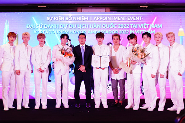 Nhóm nhạc BLANK2Y trở thành Đại sứ danh dự du lịch Hàn Quốc tại Việt Nam