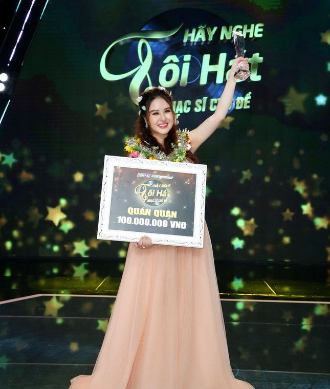 Lê Thu Uyên kể chuyện nửa đêm có người gõ cửa để trả cát-xê, được đề nghị cho 10 tỷ để yêu ảnh 2