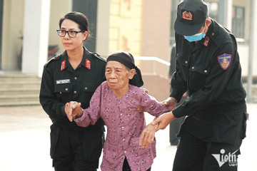 Khám bệnh, cấp thuốc miễn phí cho người có công, gia đình chính sách tại Hà Nội.