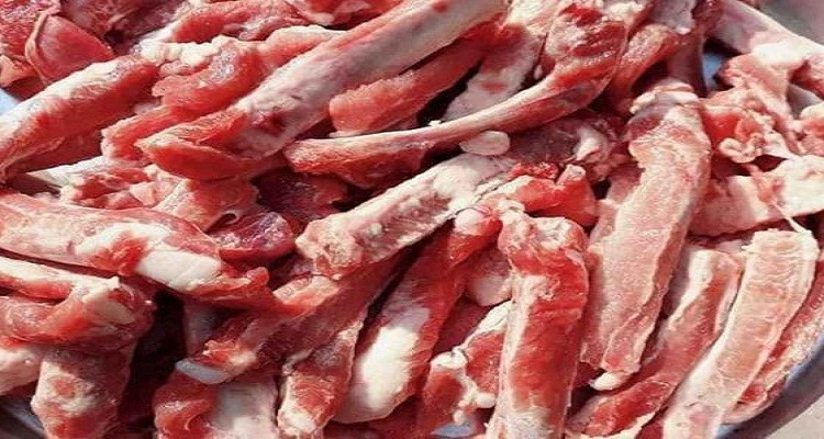 Người phụ nữ Hà Nội viêm ruột hoại tử do ăn thịt lợn nhiễm bệnh