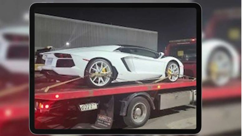 Siêu xe Lamborghi Aventador bị tịch thu vì tài xế chạy quá tốc độ