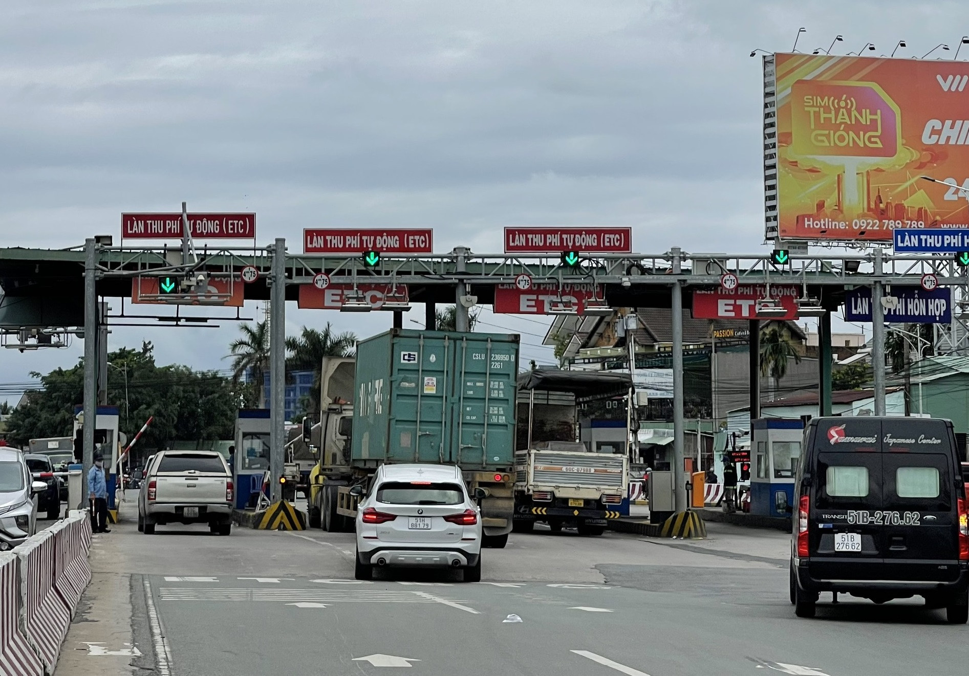 Thu phí ‘làm tròn lên’ gây bức xúc, chủ đầu tư BOT quốc lộ 13 &amp;apos;làm tròn xuống&amp;apos;