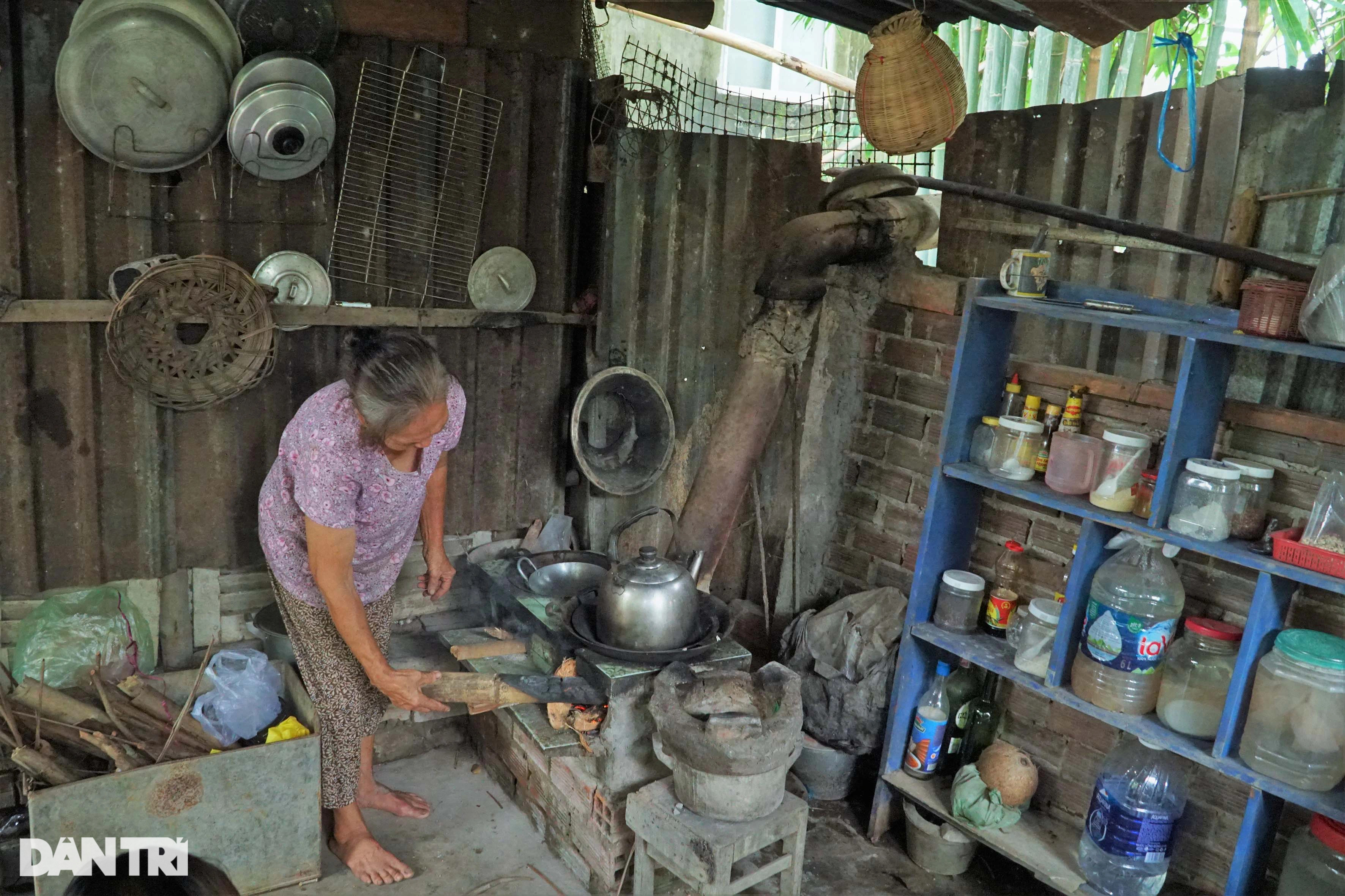 Độc nhất miền Tây: Ốc hít khói bếp 2 tháng, vỗ béo bằng trứng sữa - 4