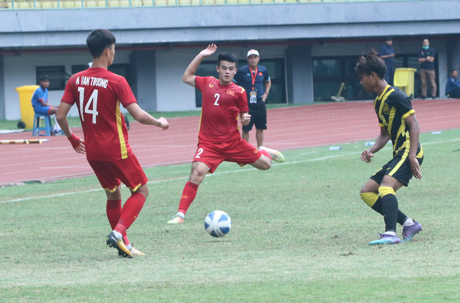 Video bàn thắng U19 Việt Nam 0-3 U19 Malaysia: Trận thua muối mặt