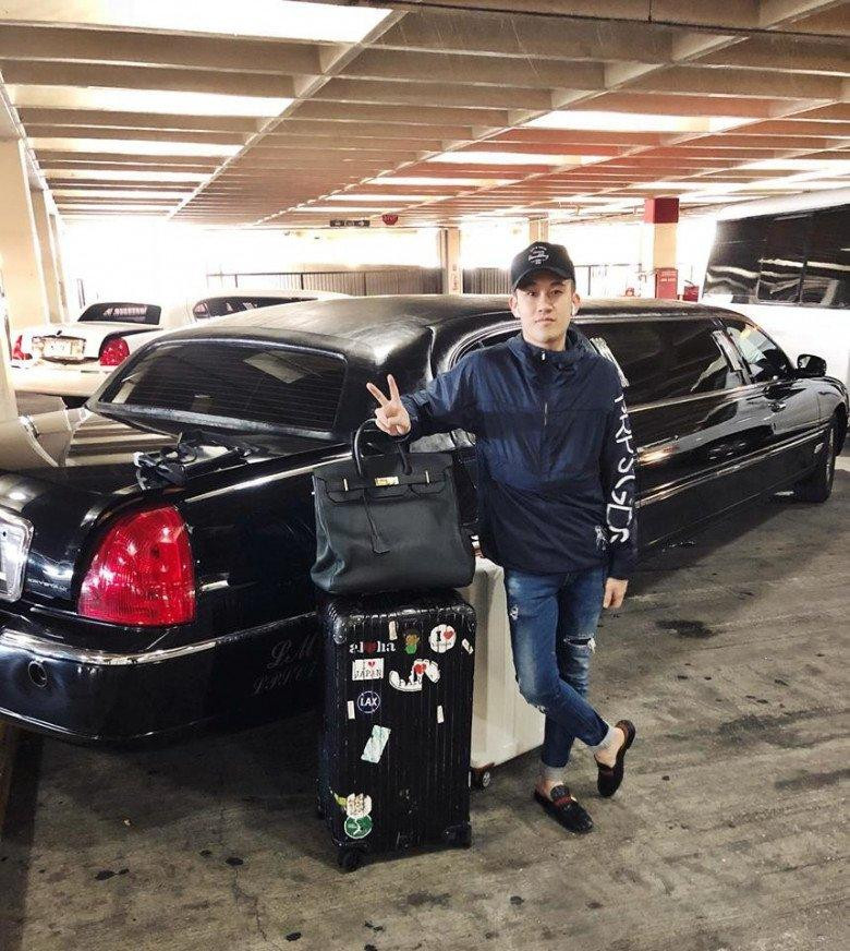 Đức Phúc ngày càng điệu, xách túi Hermès nửa tỷ gây choáng-10