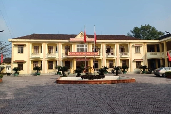 Khởi tố phó bí thư xã, giáo viên sát phạt nhau trên chiếu bạc