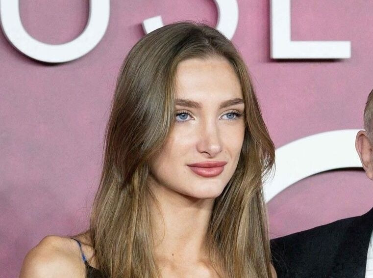 ai nu ty phu de che thoi trang anh 1