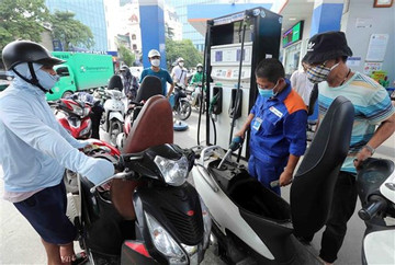 Finance ministry proposes further lowering MFN tariff on gasoline