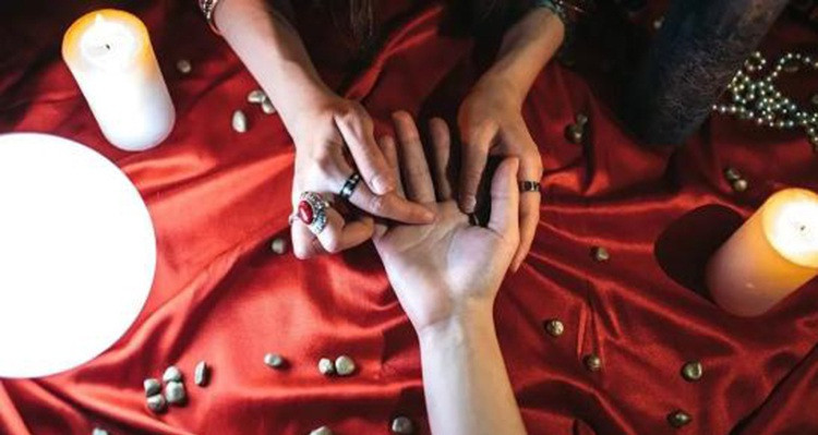 Từ nghi vấn phốt vỡ nợ của Facebooker tâm linh, bóc chiêu trò lùa gà - 1