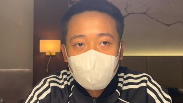 Chàng trai bị dân mạng 