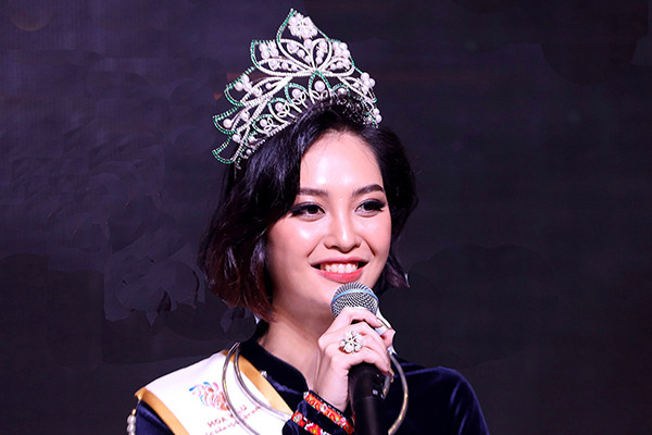 Nông Thúy Hằng: 'Chỉ là tin đồn, không có căn cứ tước vương miện tôi'