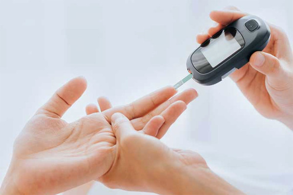 40 tuổi phải cắt cụt cẳng chân vì biến chứng loại bệnh hàng triệu người Việt gặp