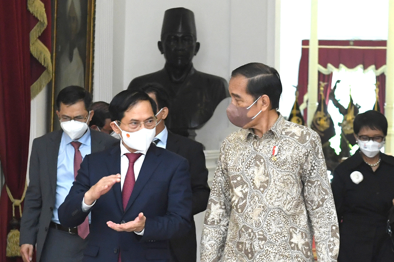 Tổng thống Joko Widodo: Đưa kim ngạch thương mại Indonesia-Việt Nam lên 15 tỷ USD