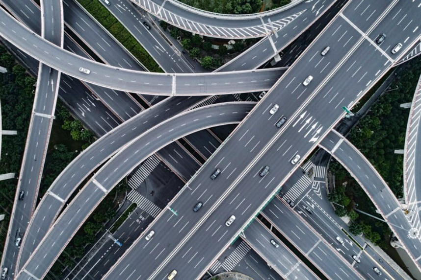 Chuyện người Việt học lái ô tô ở Mỹ