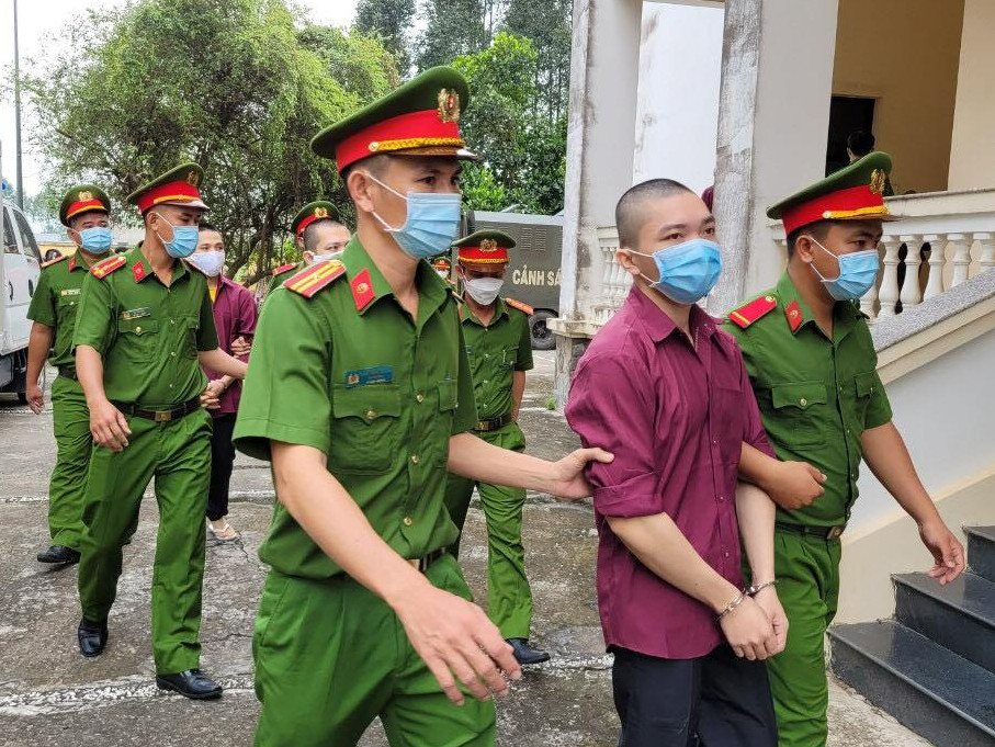 Vụ 'Tịnh thất Bồng Lai': Bị cáo Lê Tùng Vân và đồng phạm tiếp tục hầu tòa