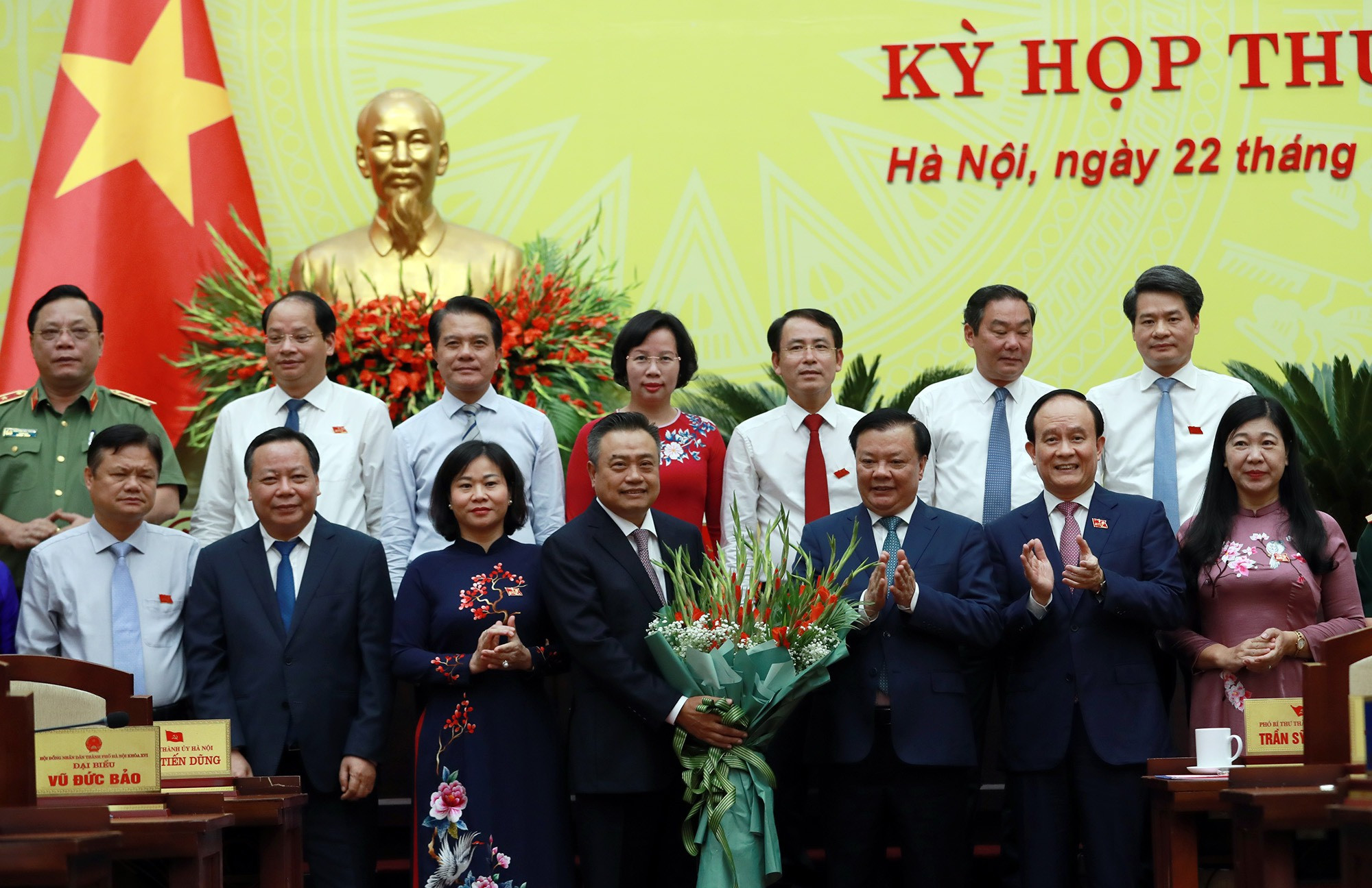 Ông Trần Sỹ Thanh làm Chủ tịch thành phố Hà Nội