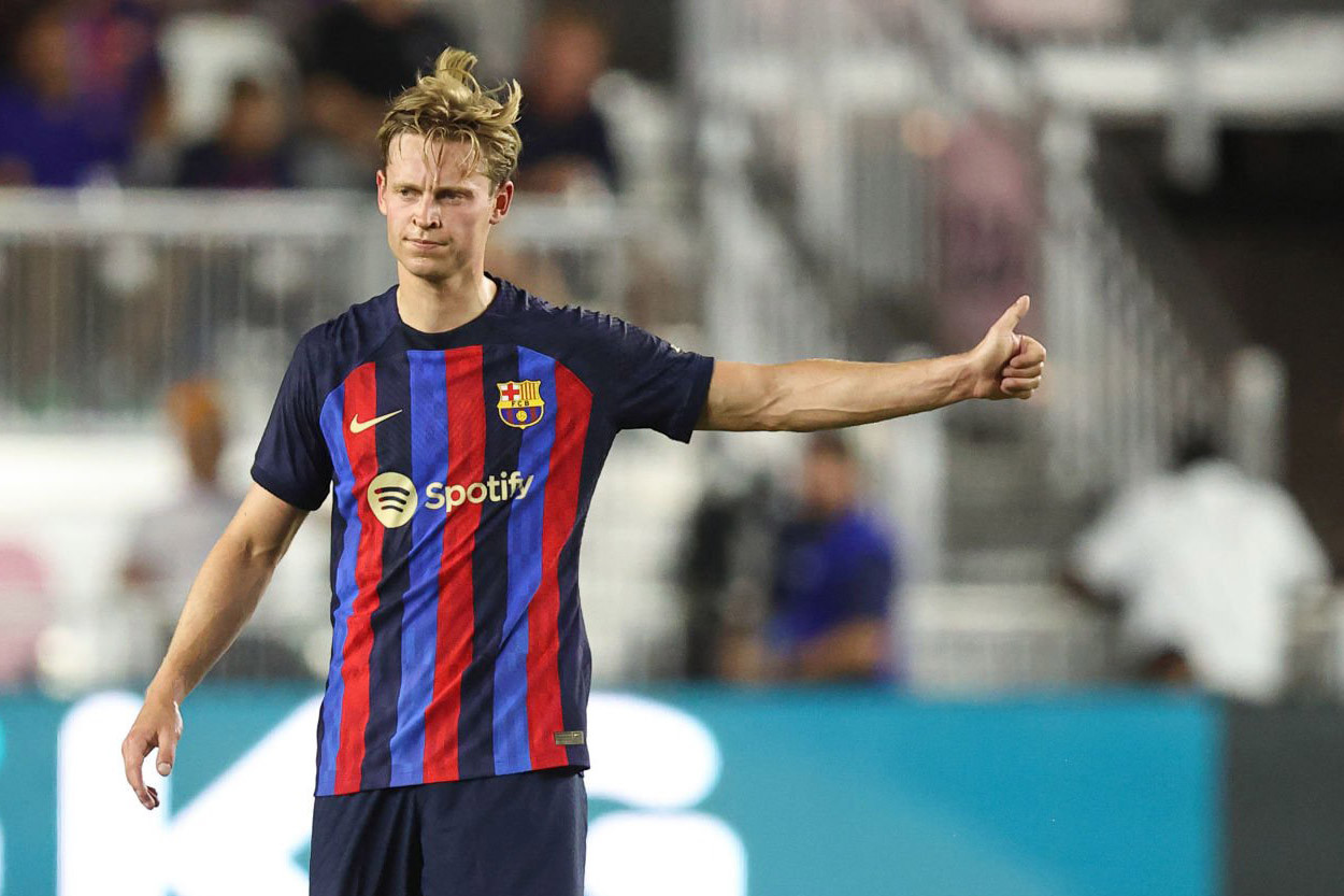 Tin chuyển nhượng 22/7: De Jong từ chối MU, Barca mua Pau Torres