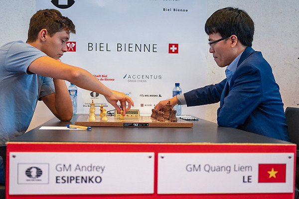 Lê Quang Liêm vô địch giải cờ vua Biel Grandmaster