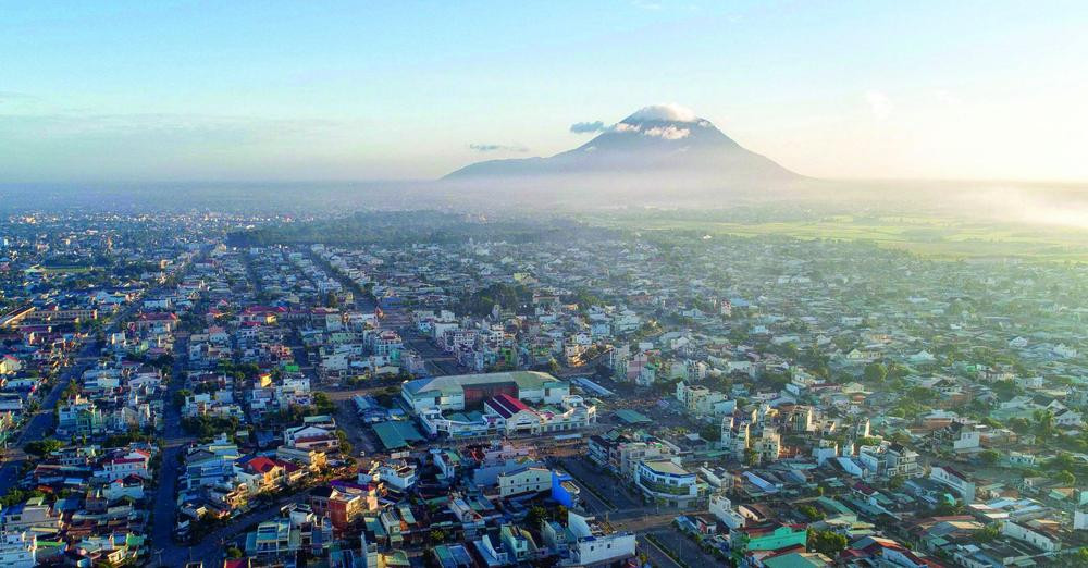 Tây Ninh: Đẩy nhanh đô thị hoá để sớm định hình sản xuất nông nghiệp công nghệ cao