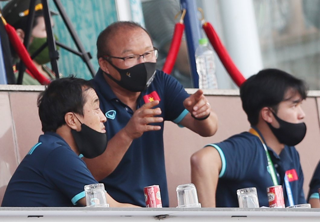 Tuyển Việt Nam: Khi ông Park phải âu lo khâu chuẩn bị