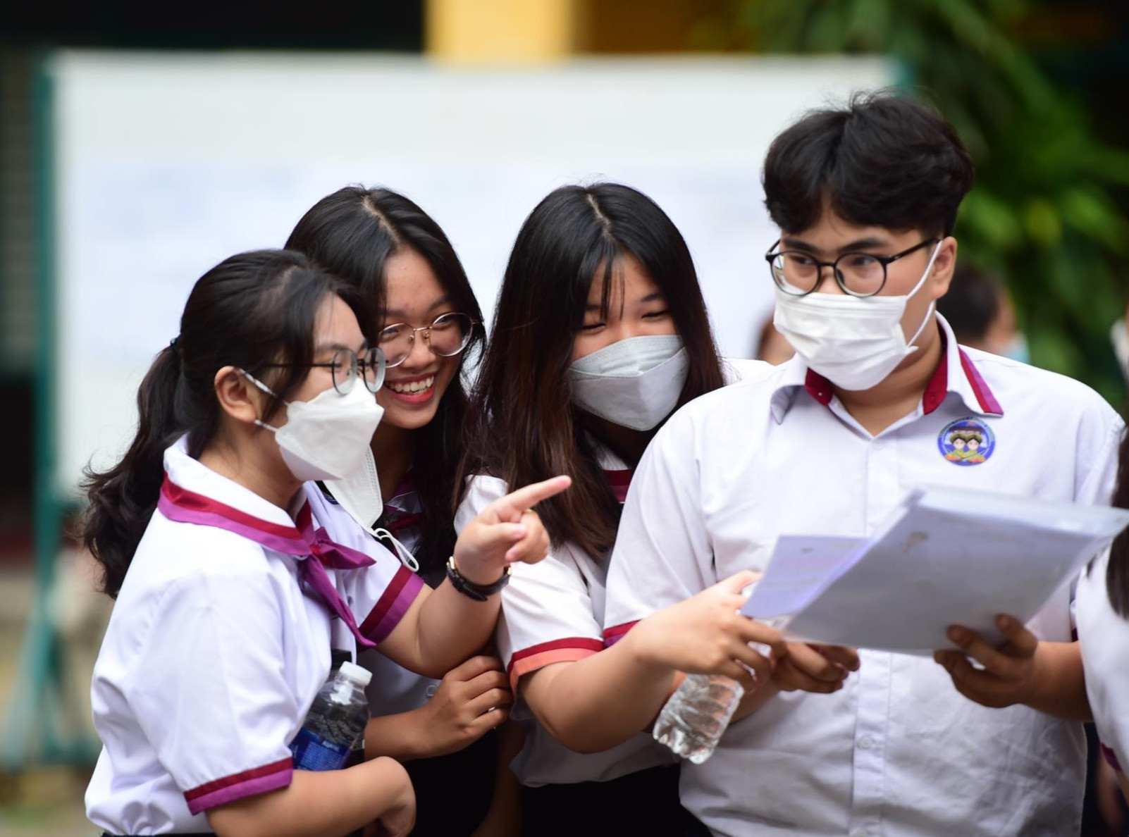 So sánh điểm chuẩn, học phí ngành Công nghệ thông tin các trường đại học