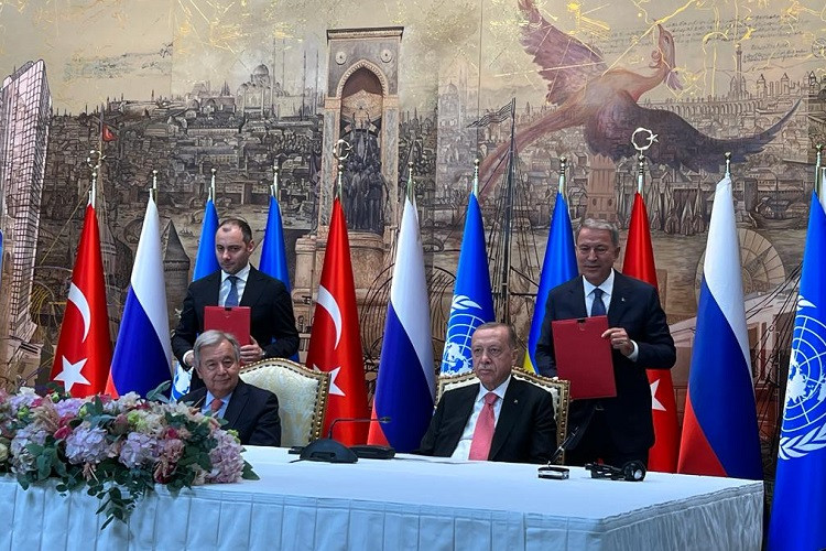 Nga cảnh báo thỏa thuận ngũ cốc đổ vỡ, Ukraine có trưởng công tố mới