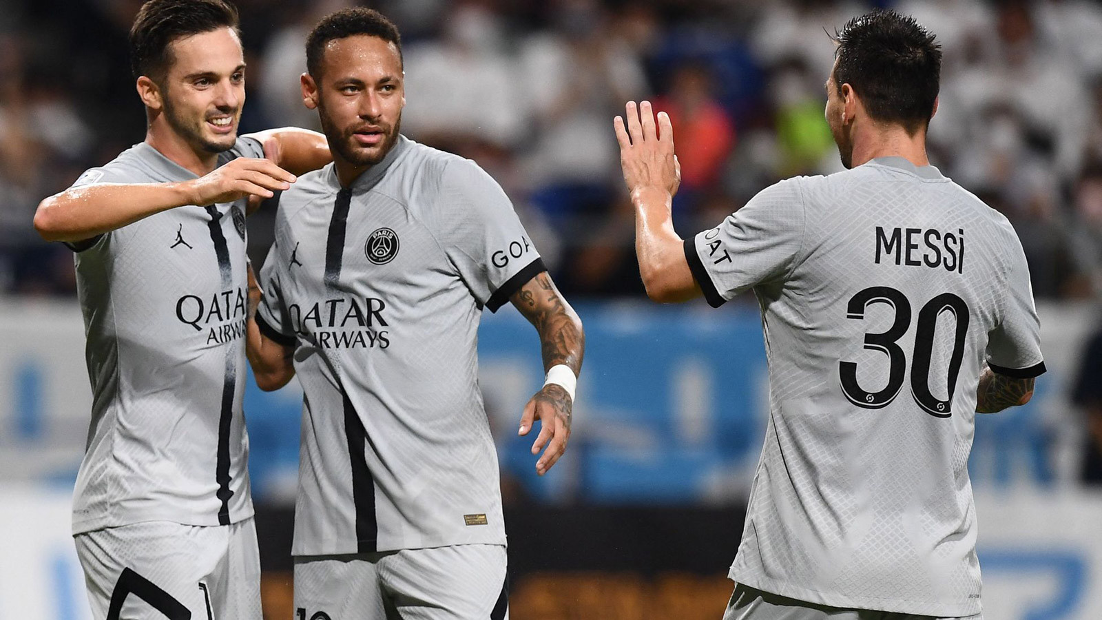 Những pha bóng đầy kỹ năng và sức mạnh của Neymar đã khiến cả thế giới phải ngưỡng mộ. Xem hình ảnh liên quan để chiêm ngưỡng tài năng của siêu sao này.