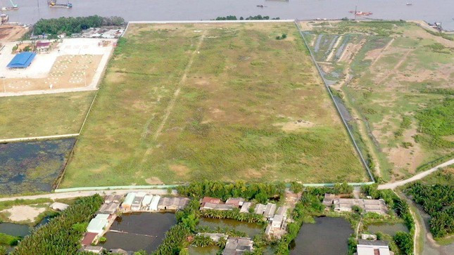 Ngân hàng liên tục hạ giá tài sản phát mại vẫn không ai mua ảnh 2