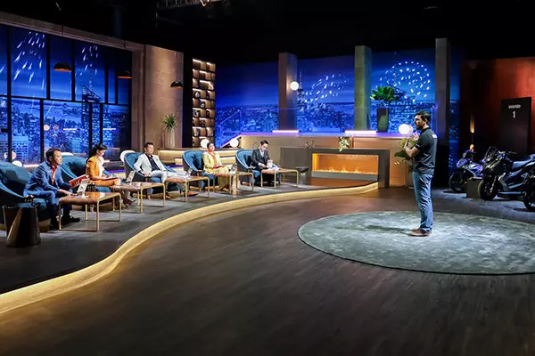 Foreign startup seeking capital is turned down by Vietnamese 'sharks' on Shark Tank