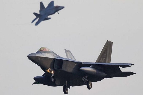 Mỹ gửi F-22 tới hỗ trợ sứ mệnh phòng không của NATO