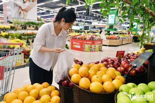 Cheap fruit imports taking sales away from domestic fruit