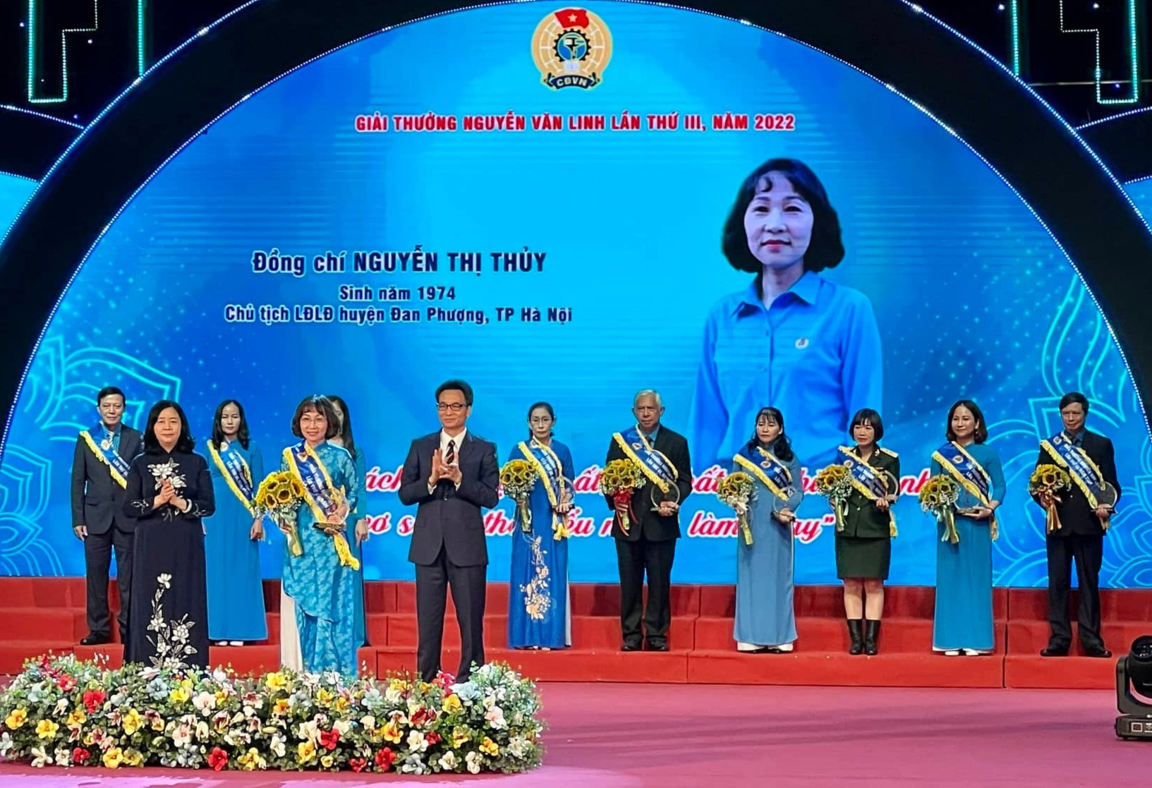 10 cán bộ công đoàn nhận Giải thưởng Nguyễn Văn Linh