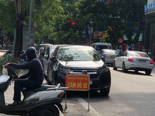 Measures needed to alleviate Hanoi parking problems