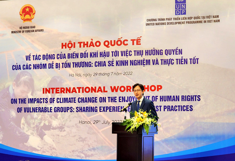 Việt Nam nỗ lực giải quyết các tác động tiêu cực của biến đổi khí hậu