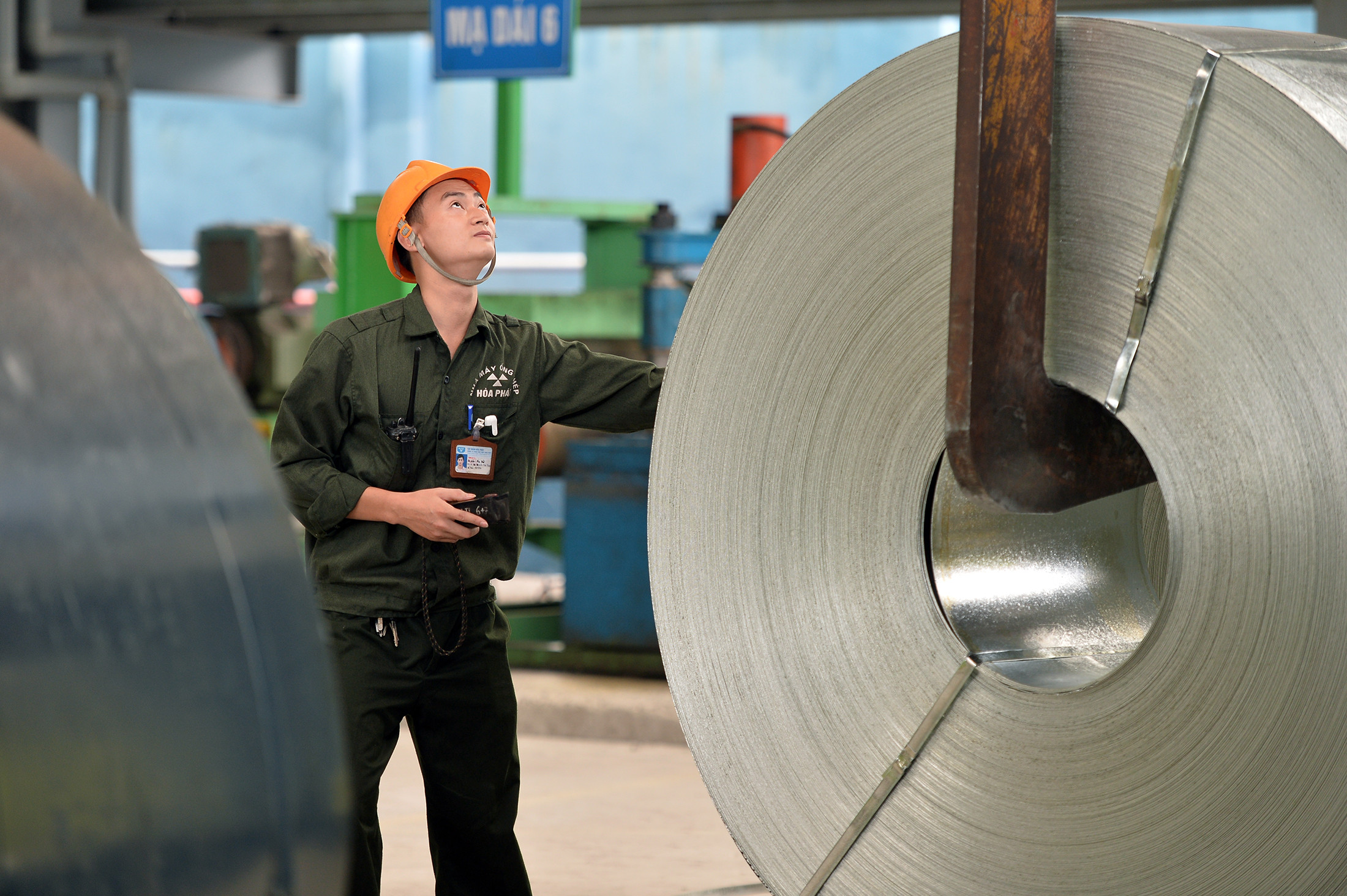 Giá thép giảm lần thứ 11 liên tiếp, rẻ hơn gần 4 triệu đồng/tấn