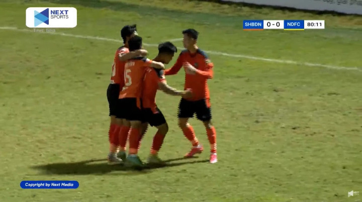 Video bàn thắng Đà Nẵng 1-0 Nam Định: Tuyệt phẩm cứa lòng