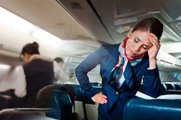 Tiếp viên hàng không Mỹ bỏ ca, nhảy việc giữa mùa du lịch hè 'hỗn loạn'