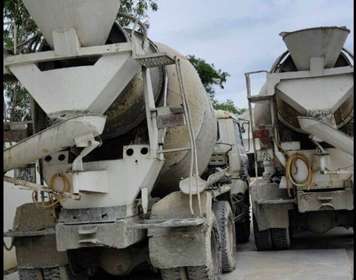 Hoa mắt với… xăng! -0