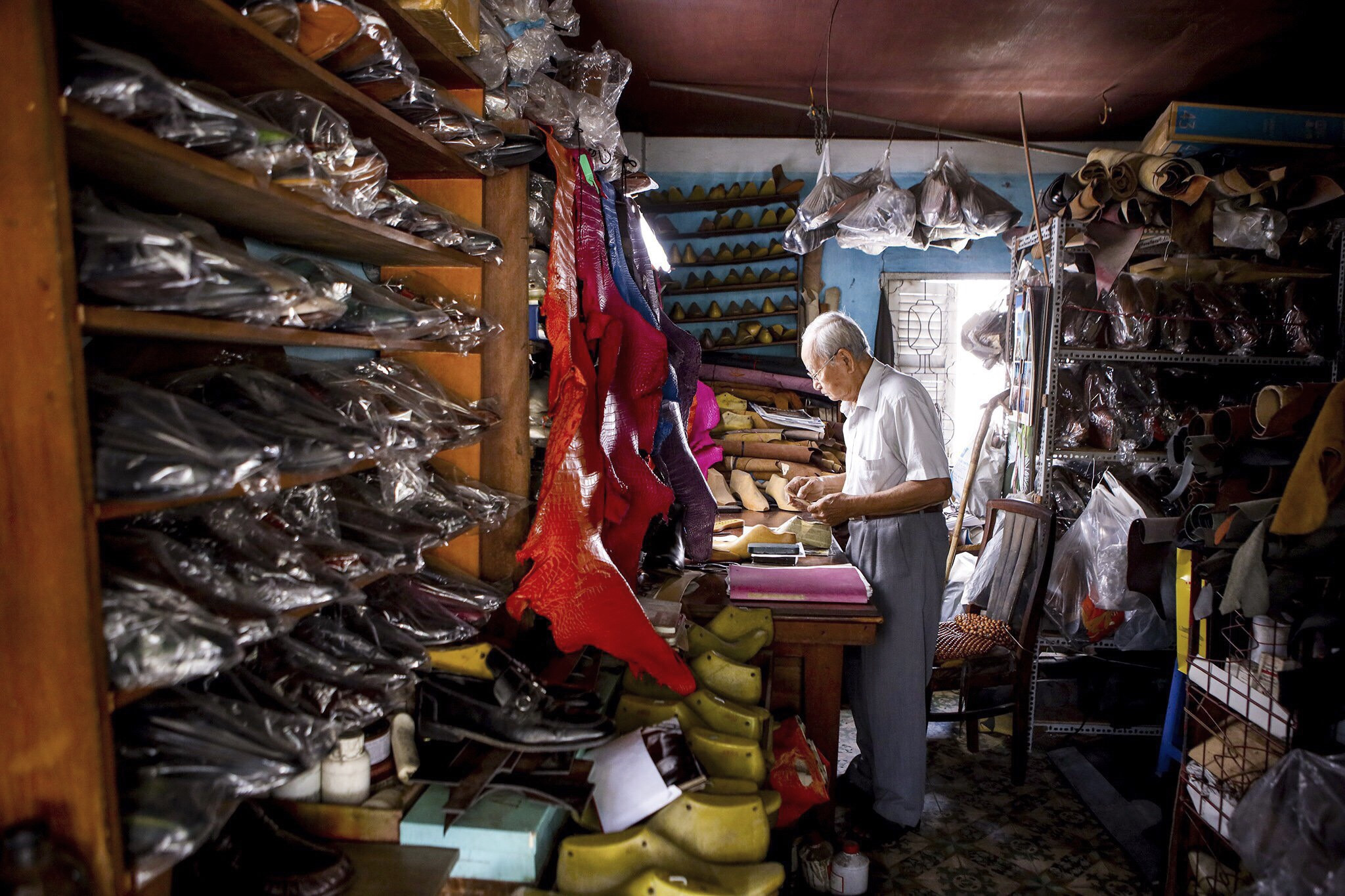 Nghệ nhân đóng giày với triết lý không thể chỉ nghĩ đến tiền - 6