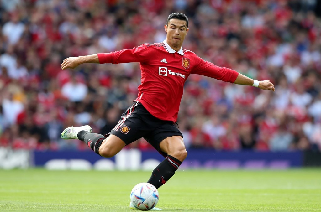 Ronaldo tái xuất, MU hòa thất vọng